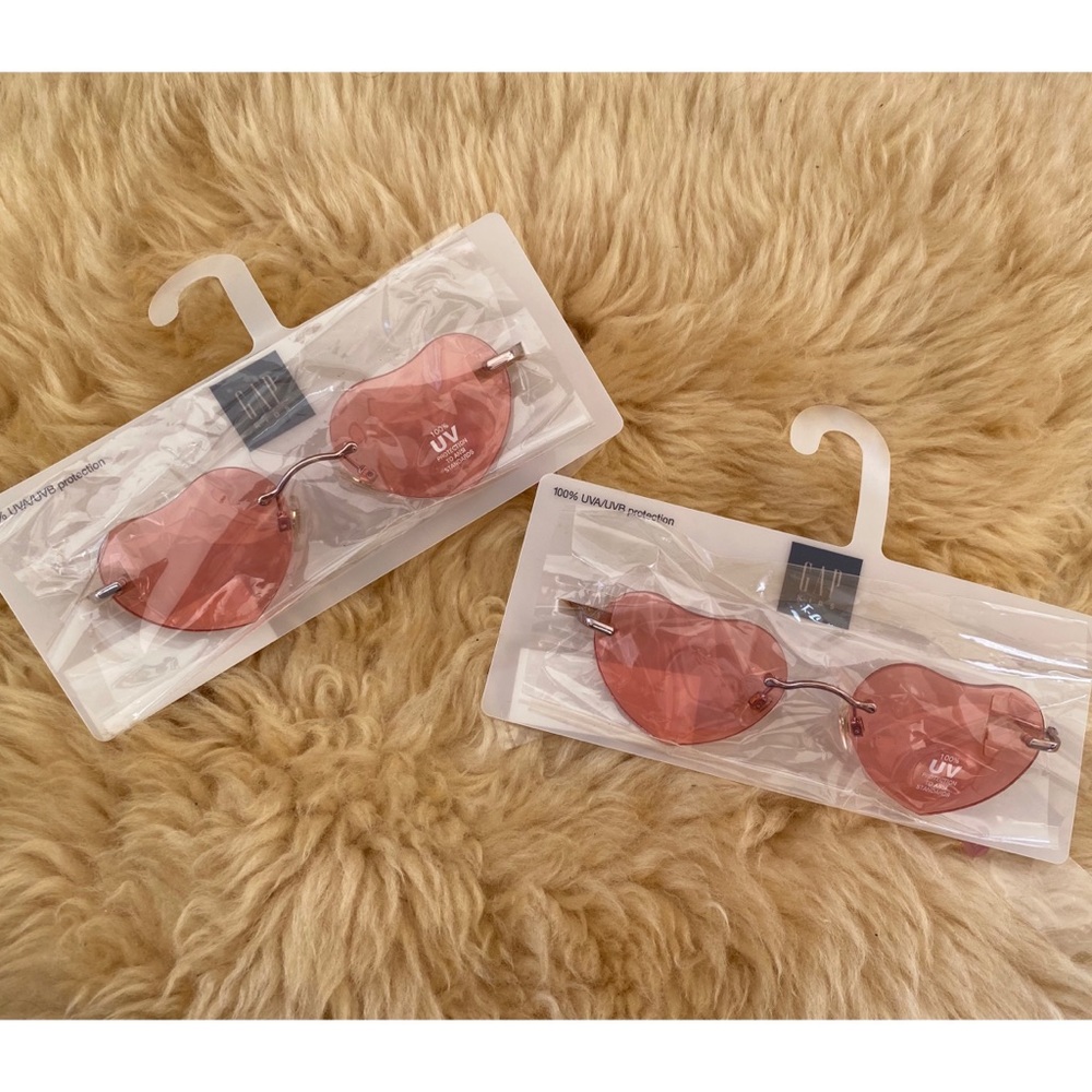 NWT GAP Set of 2 Pink Heart-Shaped Sunglasses